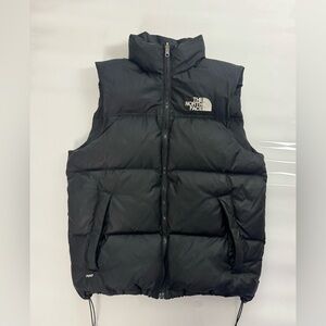 THE NORTH FACE 700 NUPTSE VEST